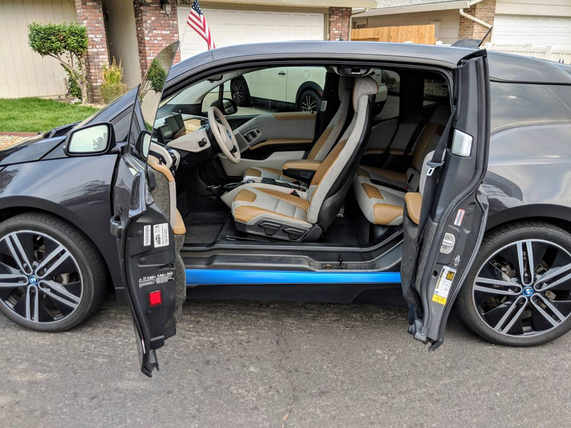Illustration for article titled At $15,500, Could You Get a Charge Out of This 2014 BMW i3 REX?